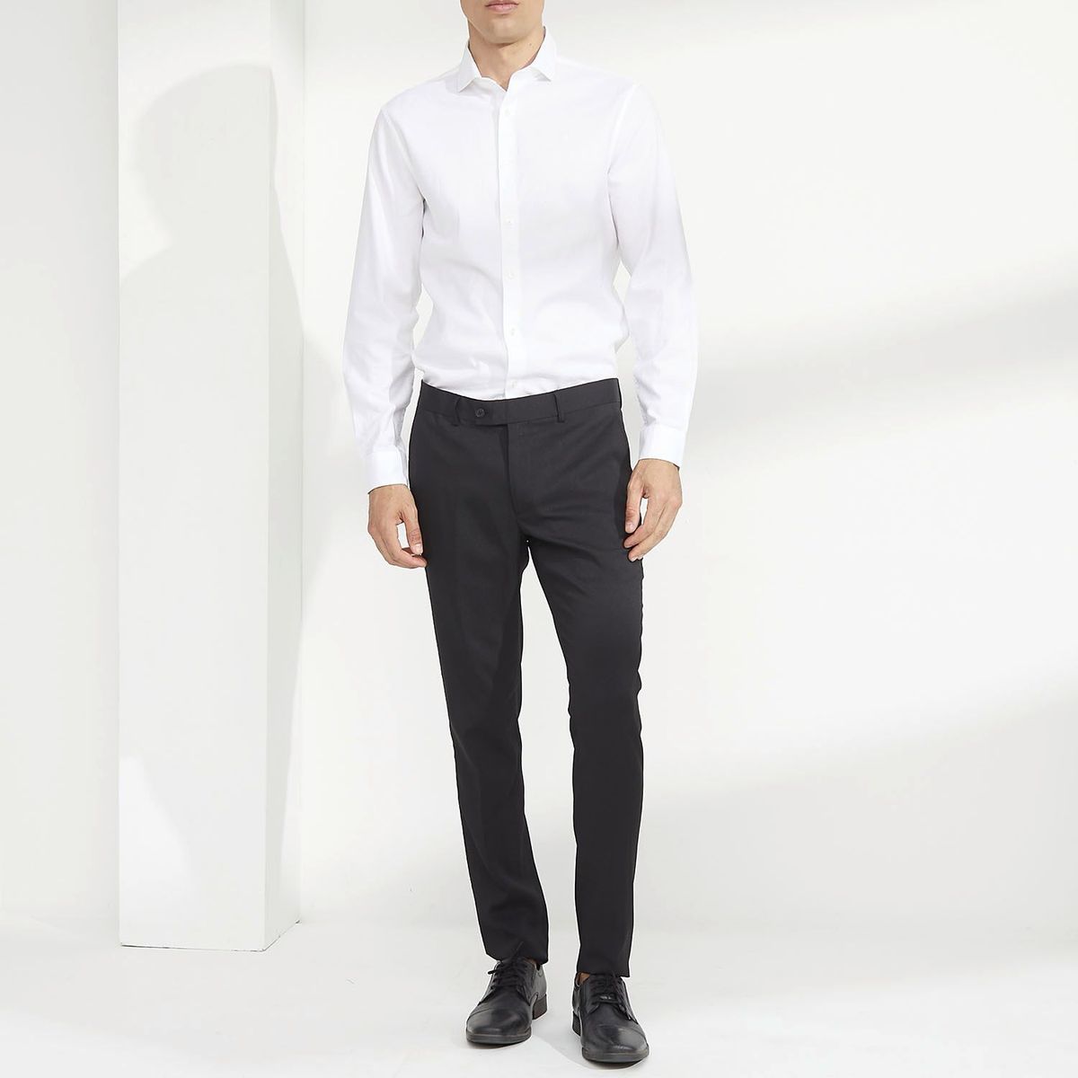 BASEMENT - Pantalón Chino Hombre Skinny Basement