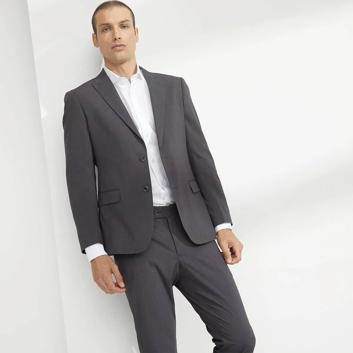 BASEMENT - Blazer Hombre Basement