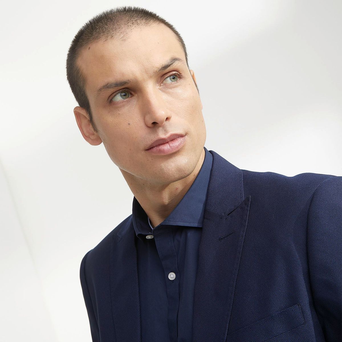 BASEMENT - Blazer Hombre Basement