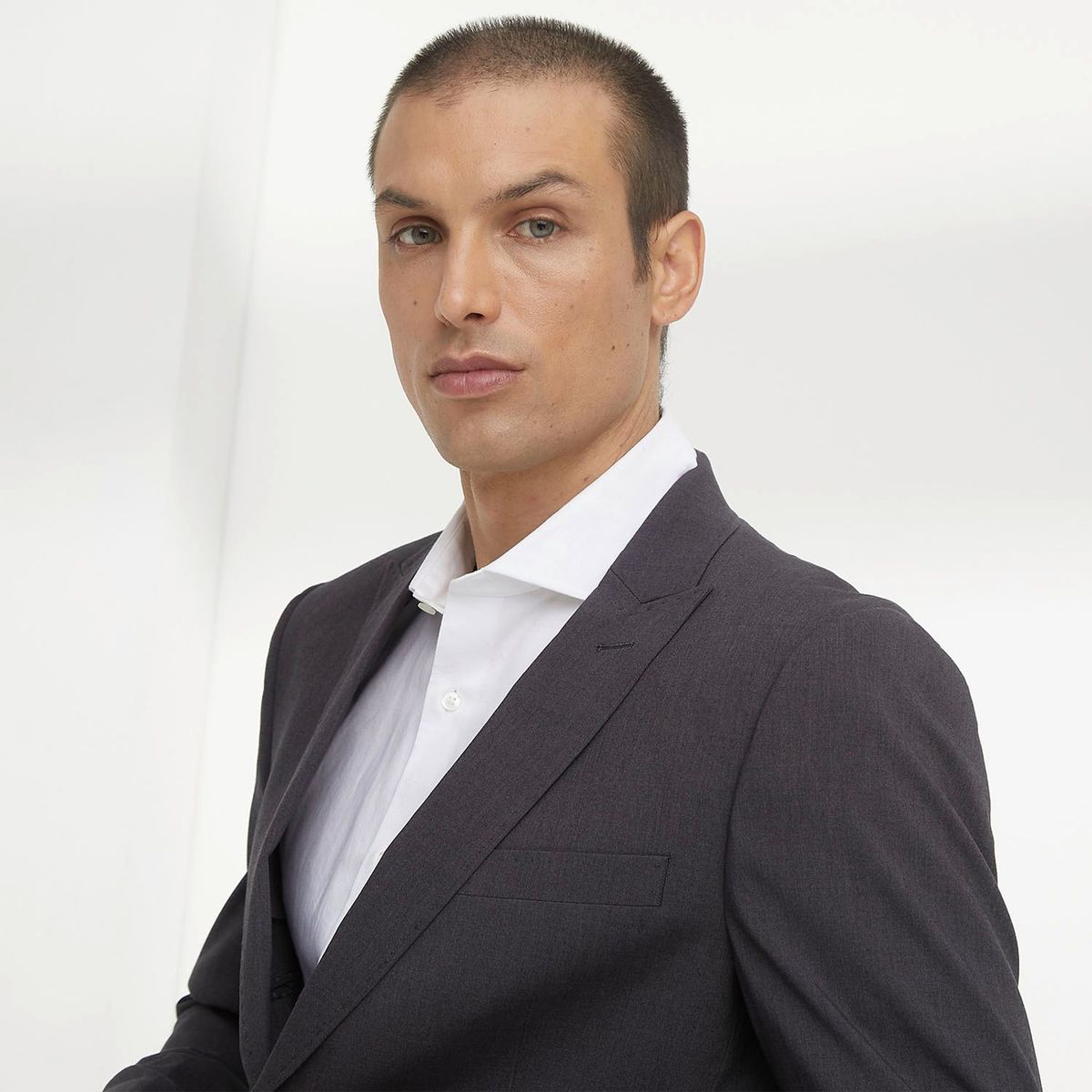 BASEMENT - Blazer Hombre Basement