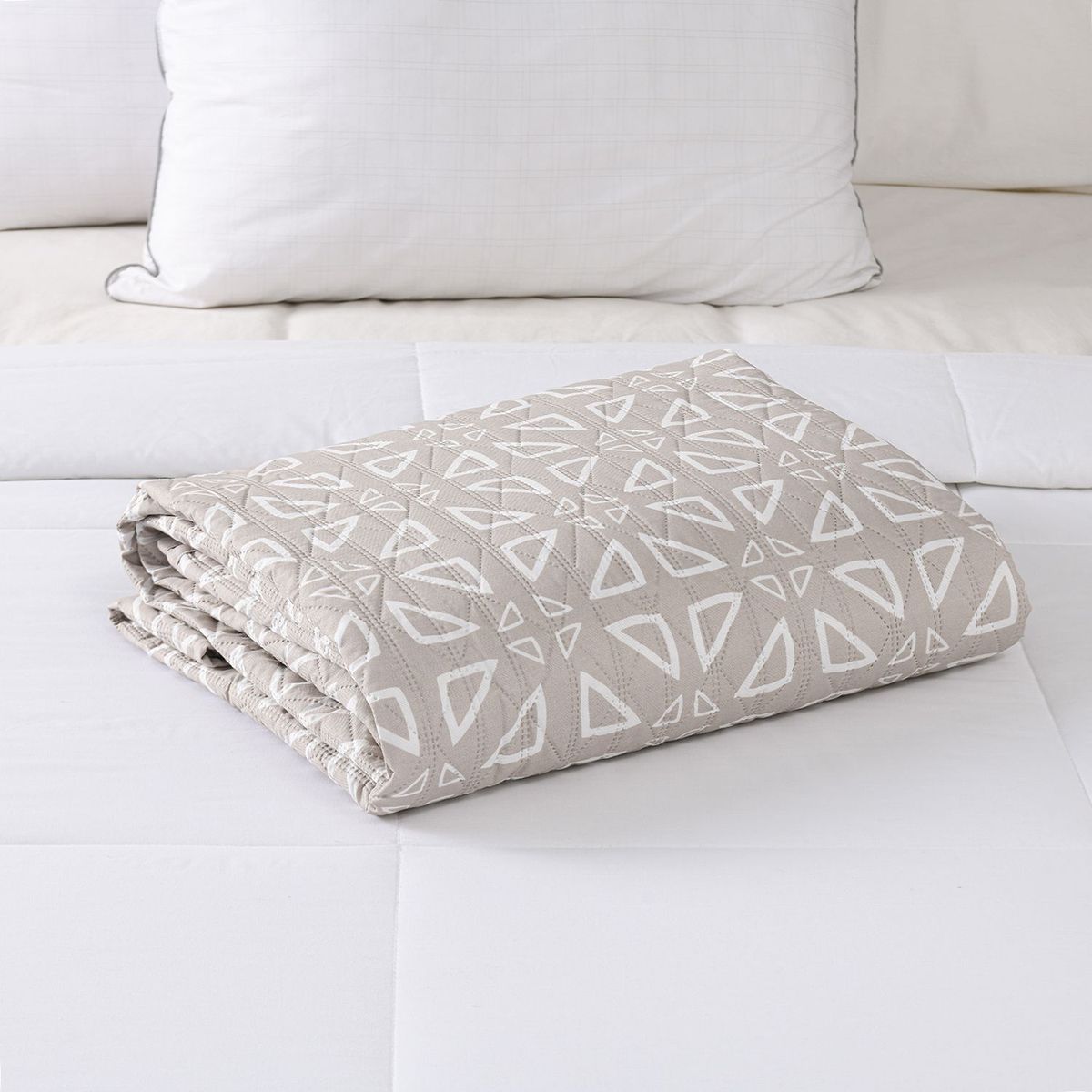 AMBIENTA - Cubrelecho Poliéster Santos