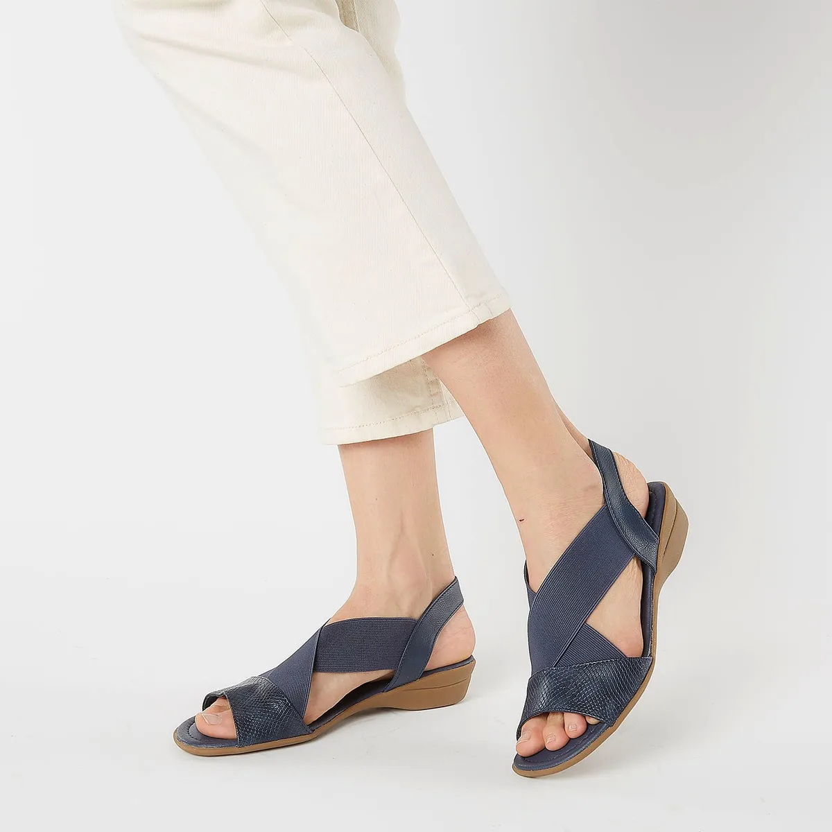 SOUTHLAND - Sandalias para Mujer con tacón Bajo Bayarita Southland