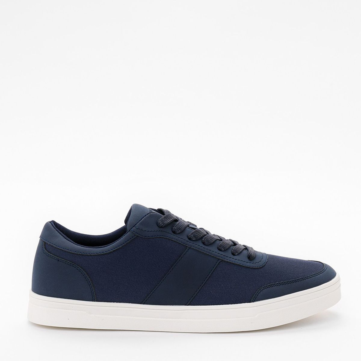 NEWPORT - Tenis moda para Hombre Bentinino Newboat | Tenis de moda con suela blanca Newboat