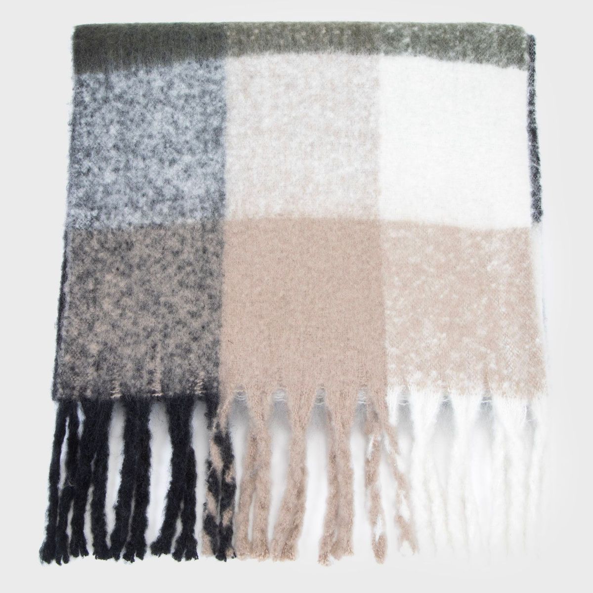 BASEMENT - Bufanda Basement