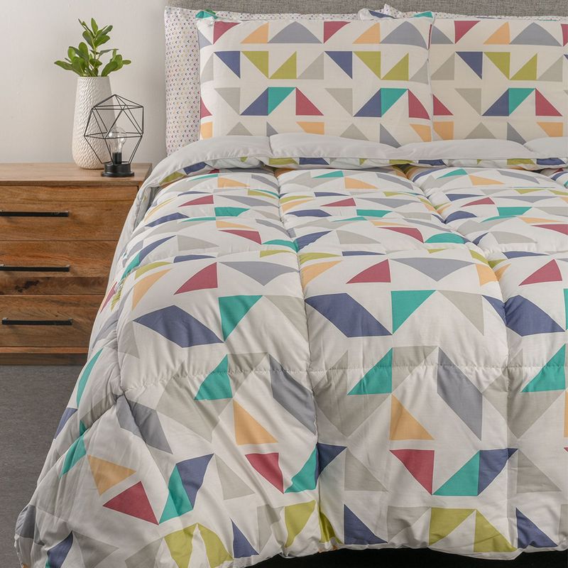 BENETTON - Edredón Benetton con exterior de Polialgodón y relleno de 350 GSM de Poliéster alcolchado. Edredón Estampado para cama Doble, queen, king.