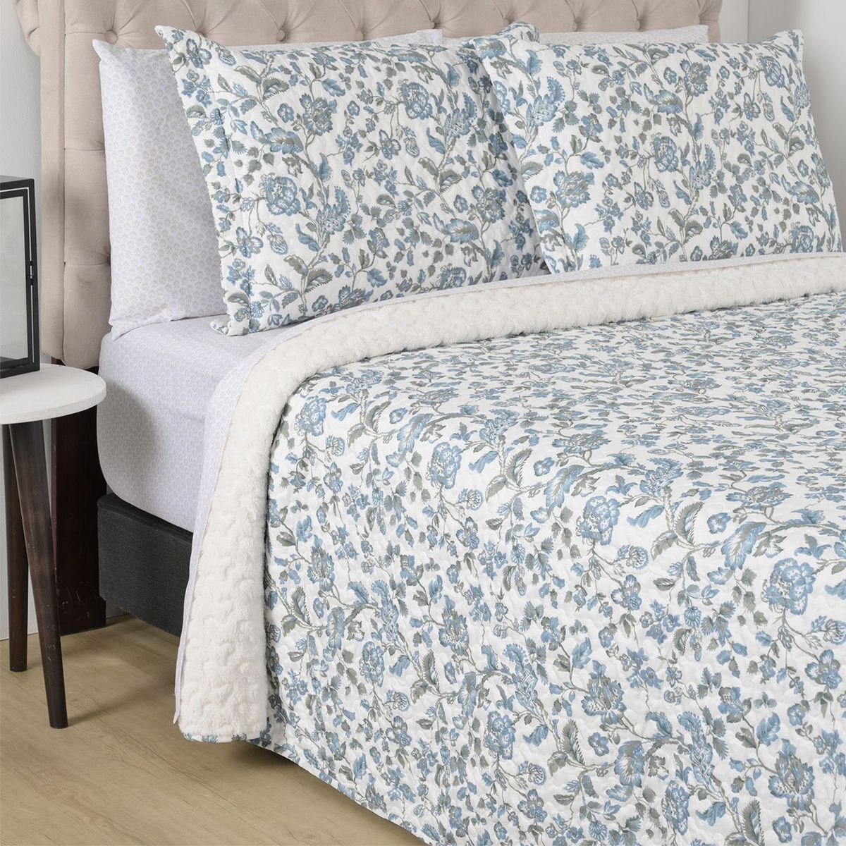 ROBERTA ALLEN - Cubrelecho Ovejero Roberta Allen con exterior y relleno de 180 GSM Poliéster. Cubrelecho estapampado para Cama Doble,queen y king.