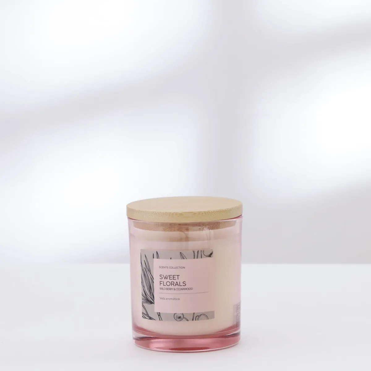 ROBERTA - Vela aromática Cera 10 x 8.2 cm