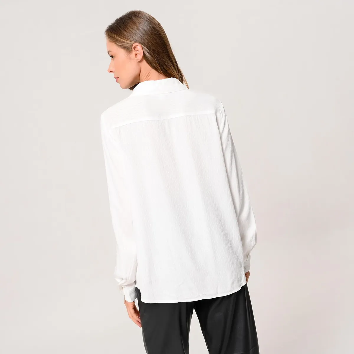 UNIVERSITY CLUB - Blusa Mujer con Estampado Manga larga University Club