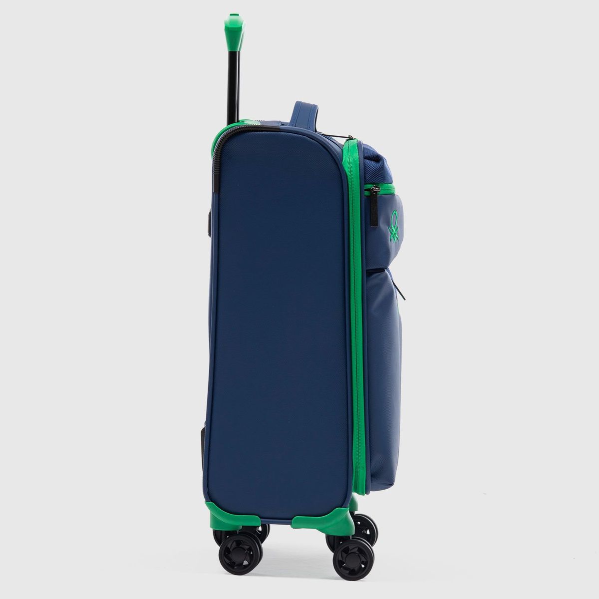 BENETTON - Maleta de Viaje 18 Kilos Benetton Pocket Blanda y Equipaje para Bodega. Maleta de Viaje Mediana Blanda con Candado TSA y Ruedas 360. (No es un set de maletas)