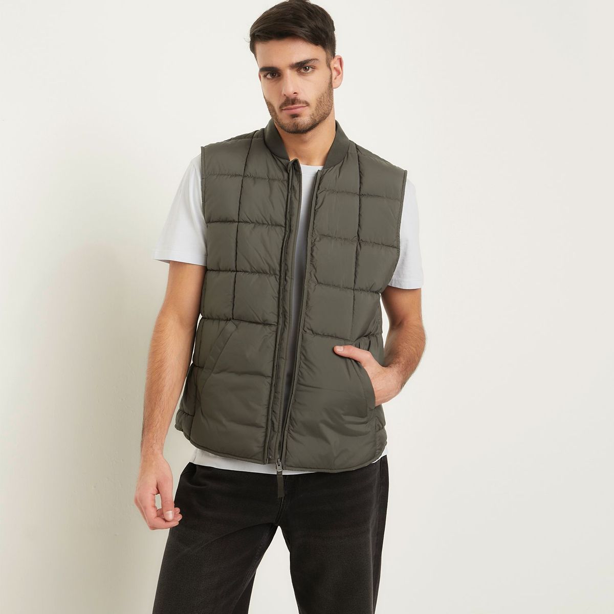 BASEMENT - Chaleco Hombre Basement