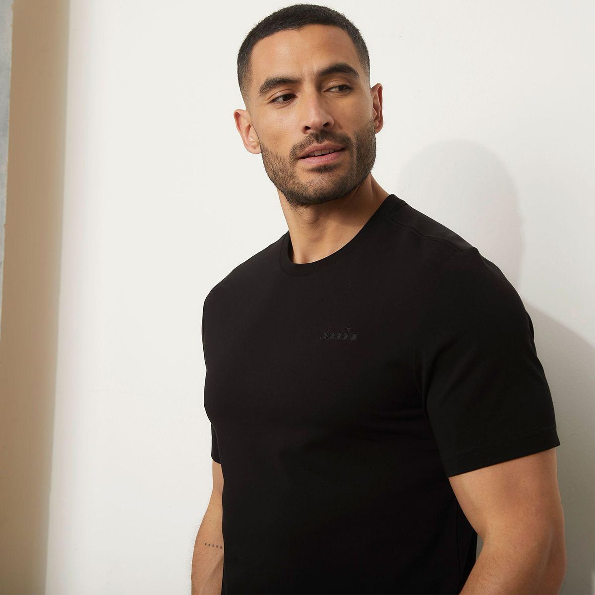 DIADORA - Camiseta Hombre Manga corta LifeStyle Diadora