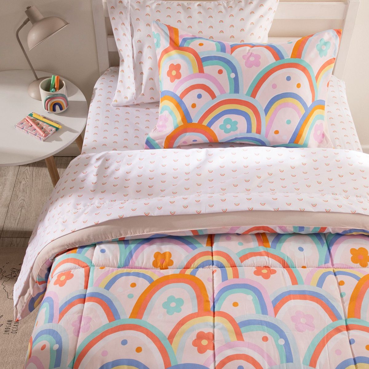 ROBERTA ALLEN - Edredón + Sábanas en Microfibra Mica Kids. Juego de Cama Infantil estampado Hippie