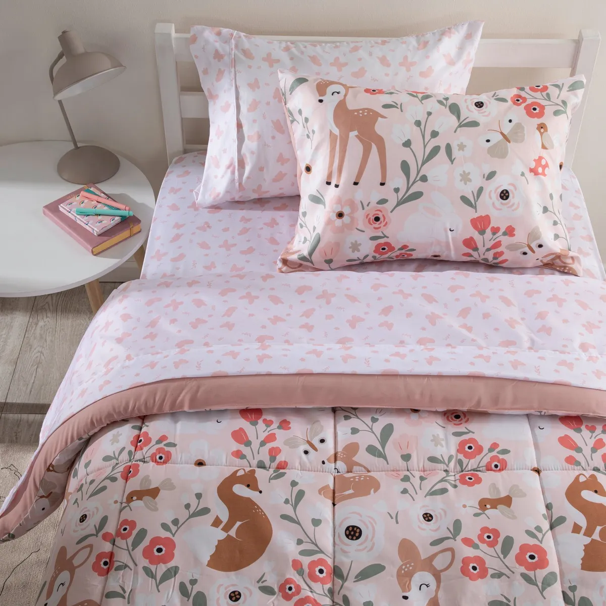 MICA KIDS - Edredón + Sábanas en Microfibra Mica Kids. Juego de Cama Infantil estampado Secret