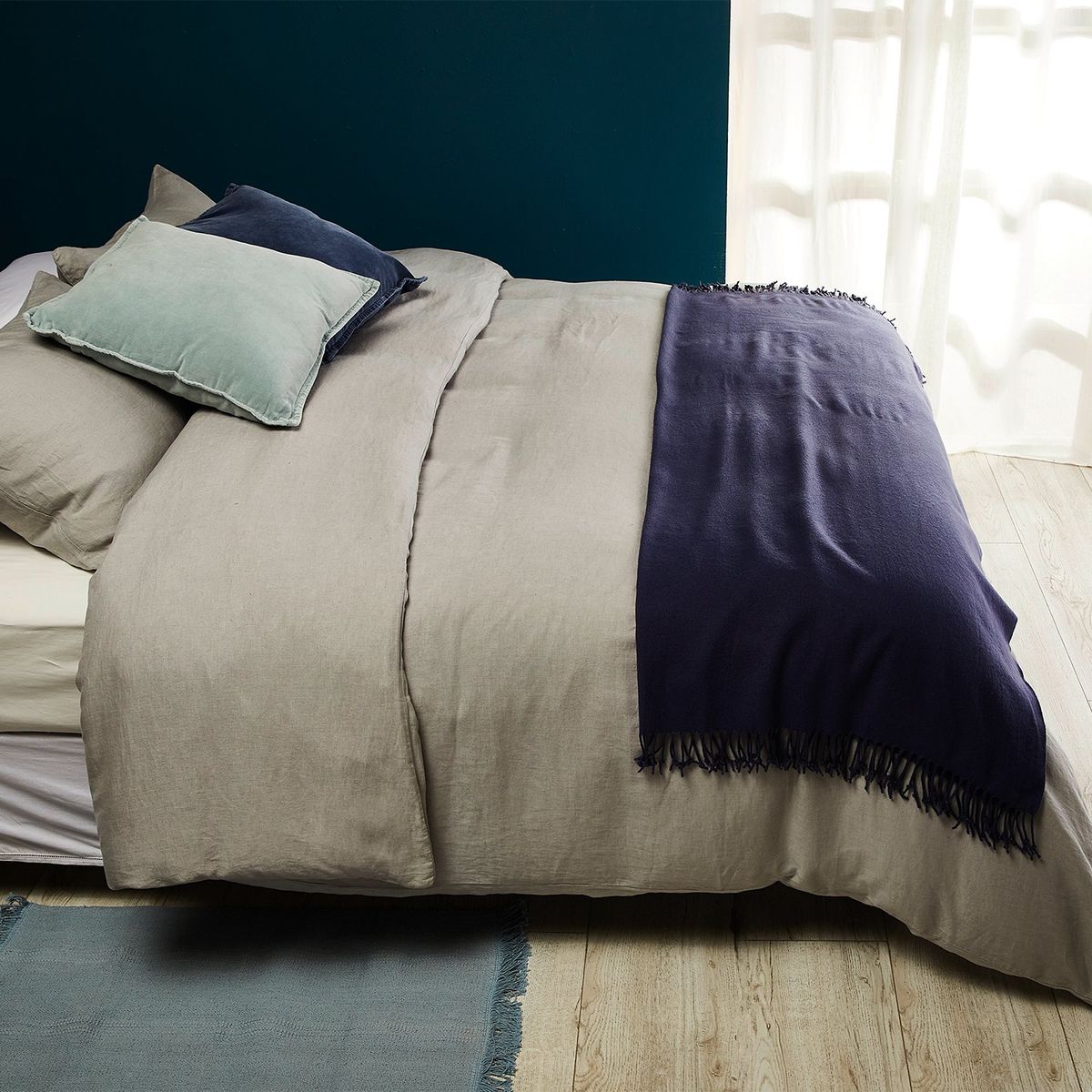 MICA - Manta Carlo de Poliéster Benetton 130x150 cm