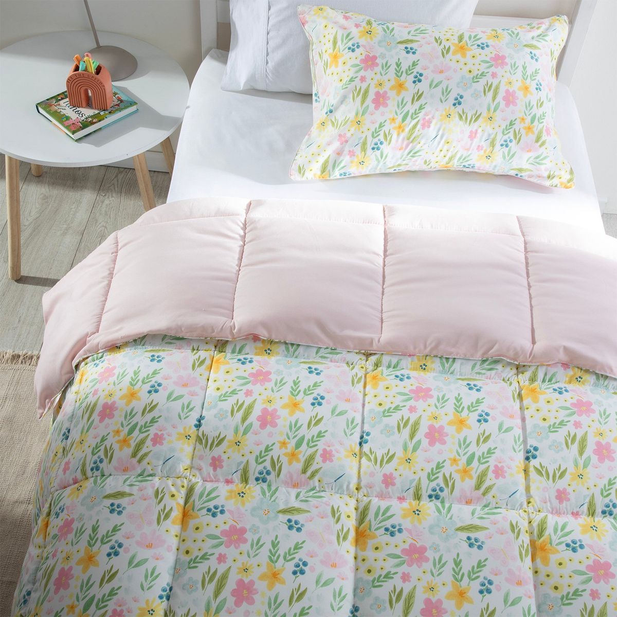 MICA KIDS - Edredón Infantil Mica Kids con exterior y relleno de Poliéster 300 GSM Poppy. Edredón Estampado para cama Sencillo y doble.