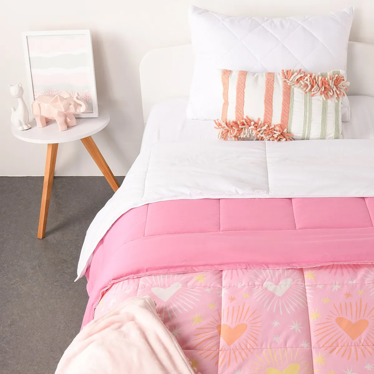 MICA KIDS - Edredón Infantil Mica Kids con exterior y relleno de Poliéster 180 GSM Cora. Edredón Estampado para cama Sencillo y doble.