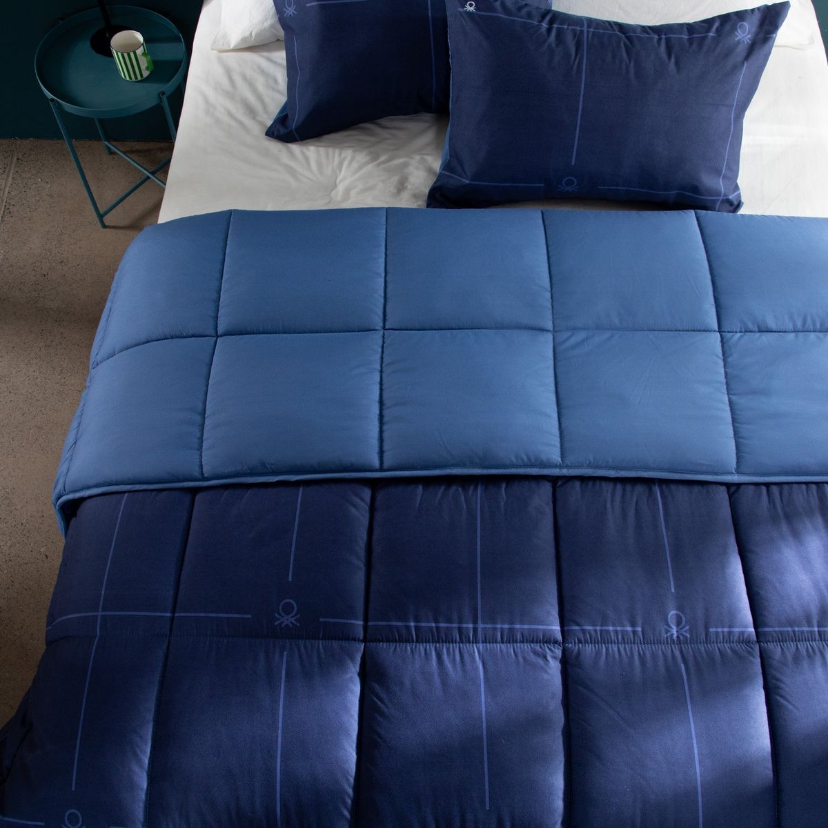 BENETTON - Edredón Benetton con exterior y relleno de 300 GSM de Poliéster Ben. Edredón Estampado para cama doble, queen, king.