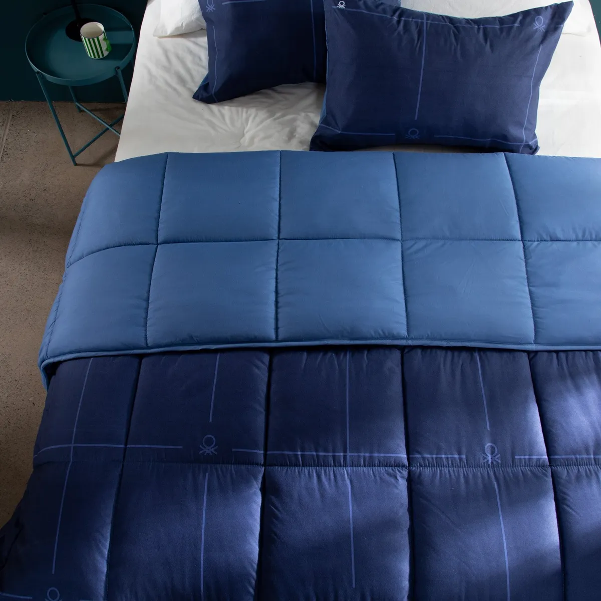 BENETTON - Edredón Benetton con exterior y relleno de 300 GSM de Poliéster Ben. Edredón Estampado para cama doble, queen, king.