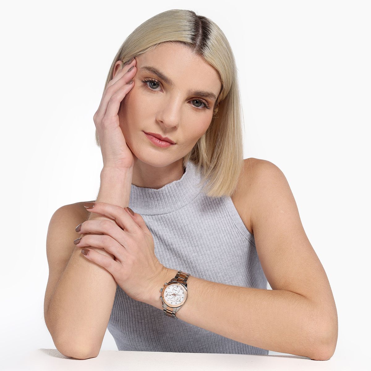 BASEMENT - Reloj Meta Basemrelmujbas10V25 