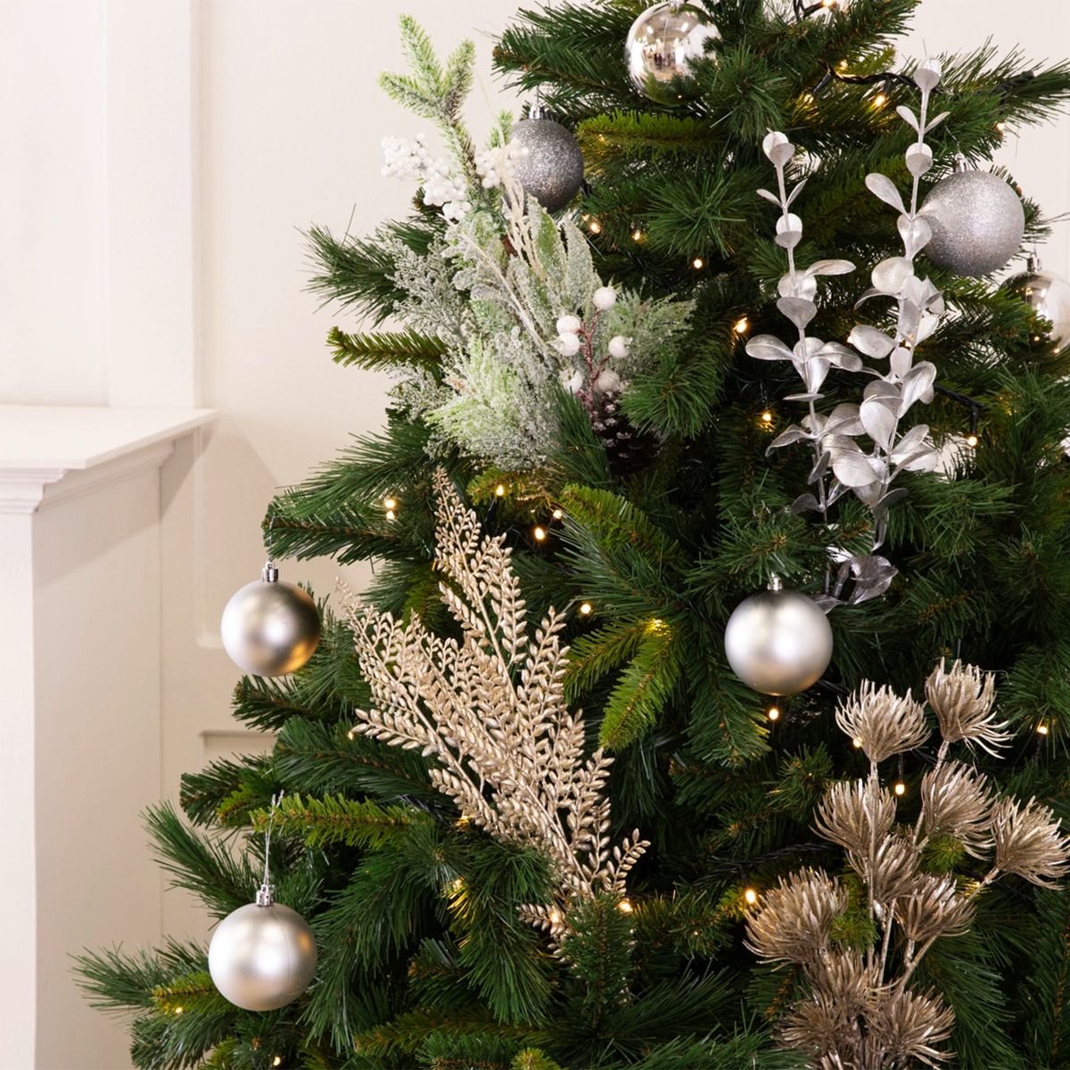 MICA - Adorno de Navidad: Rama Blanca 74 cm