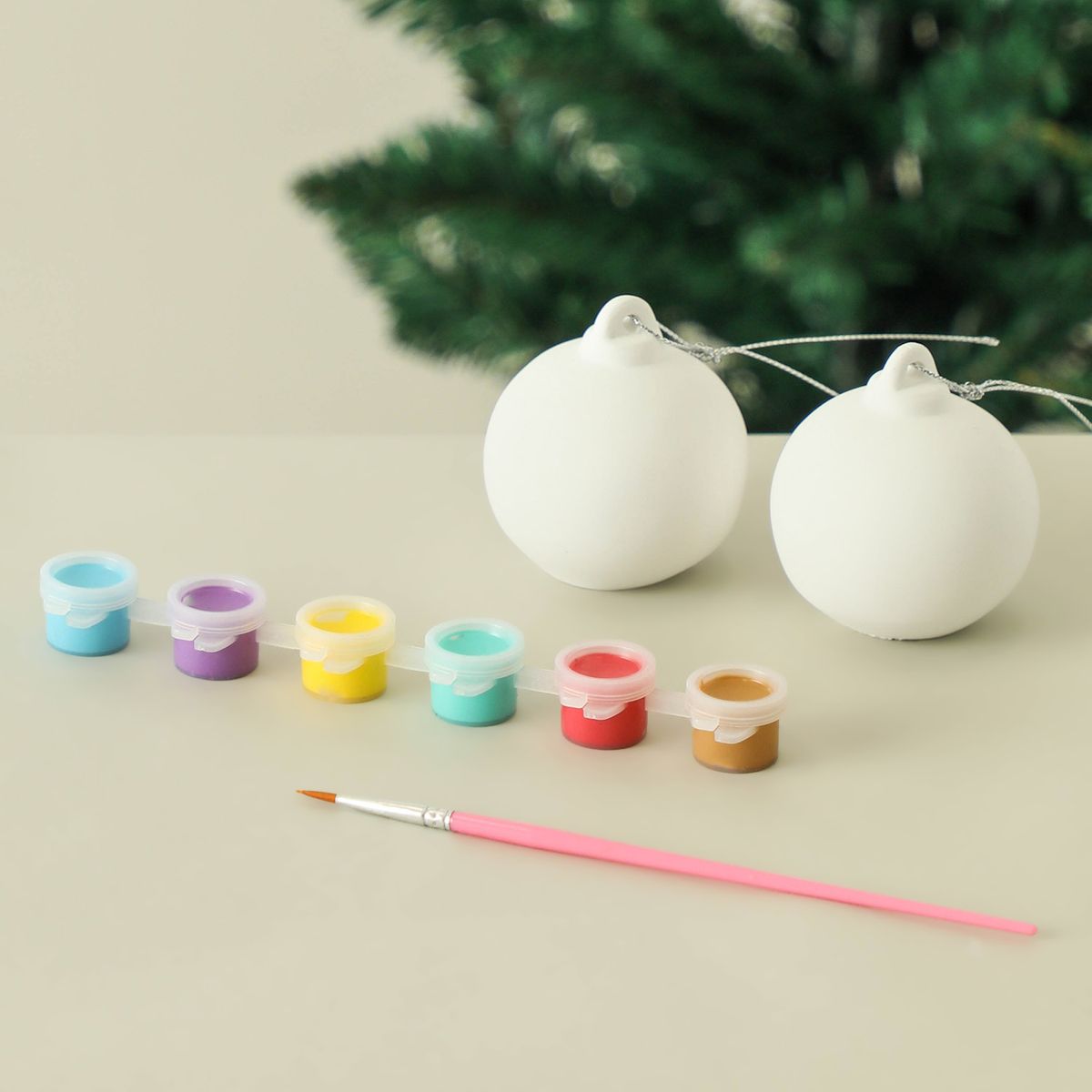 MICA - Bola de Navidad: Set para pintar 6 cm