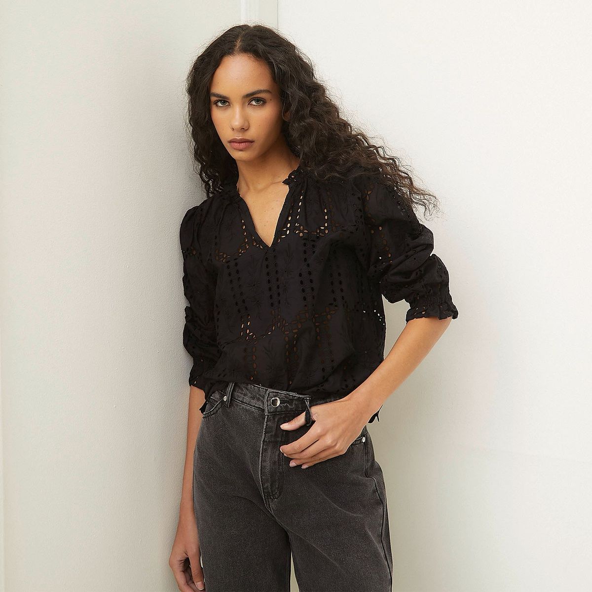 BASEMENT - Blusa Mujer con Ojalillo Manga larga globo de Algodón Basement