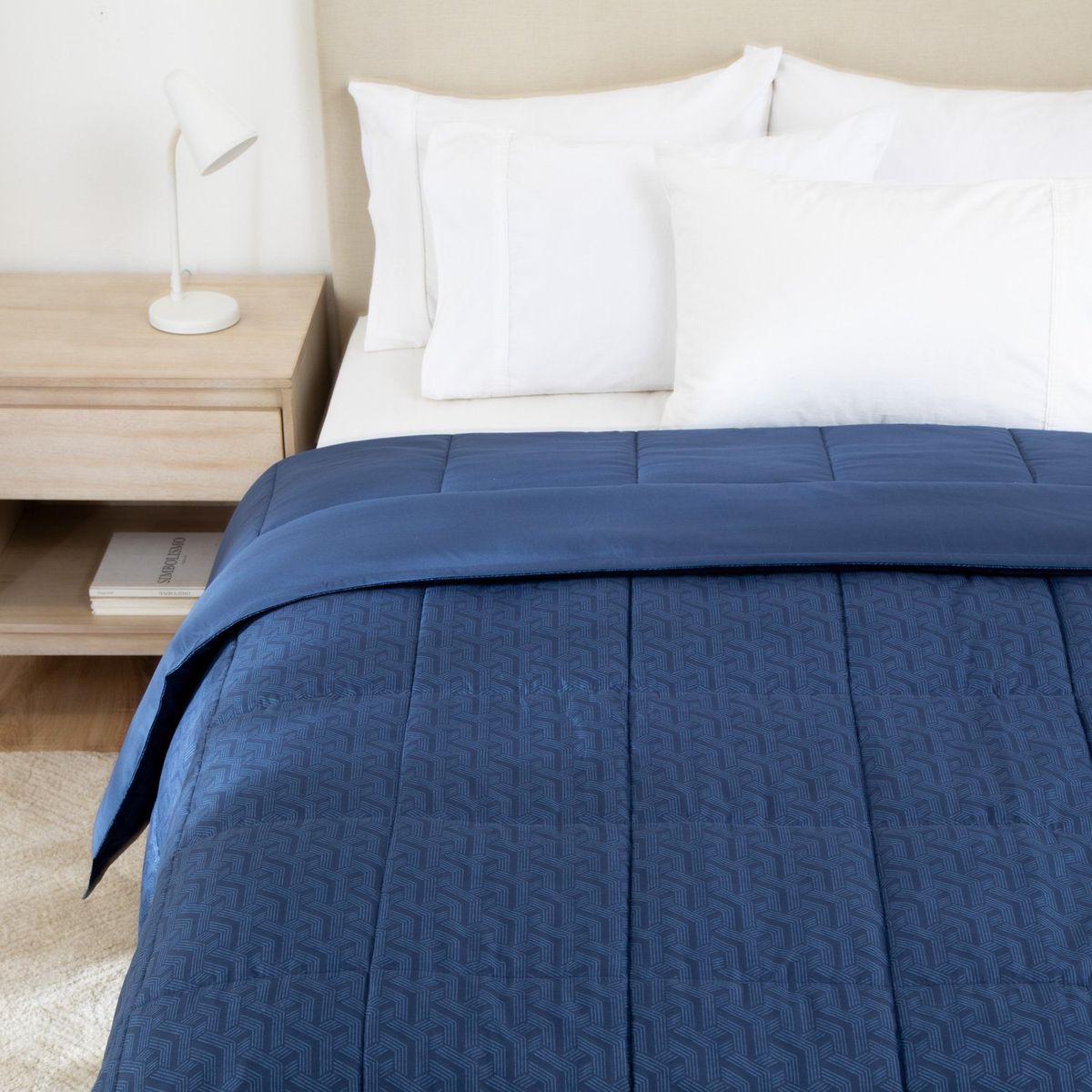 MICA - Edredón Mica con exterior y relleno de 150 GSM Poliéster. Edredón Estampado para cama Sencilla, doble.