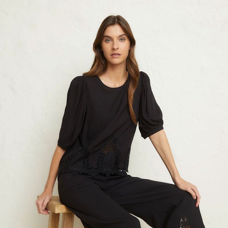 BASEMENT - Blusa Mujer con Ojalillo Manga corta globo Basement