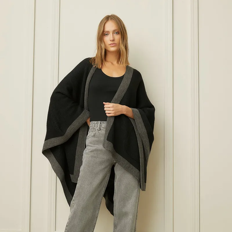 BASEMENT - Poncho Basement para Mujer