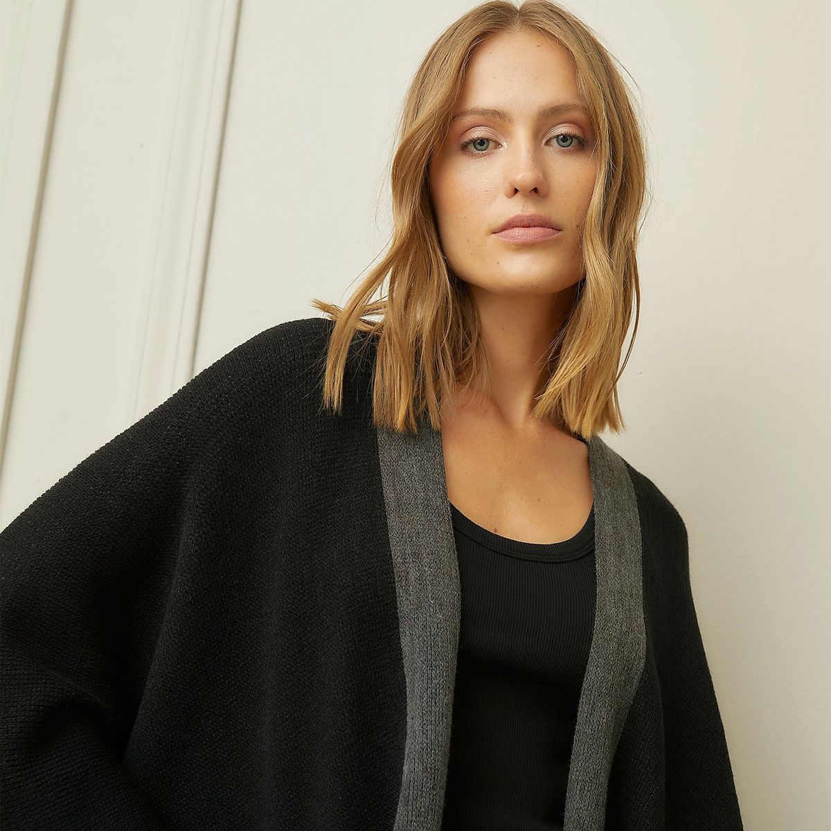 BASEMENT - Poncho Basement para Mujer