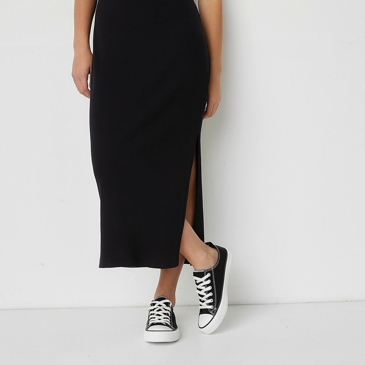 SYBILLA - Tenis Sybilla Mujer Moda Abombehan color Negro 