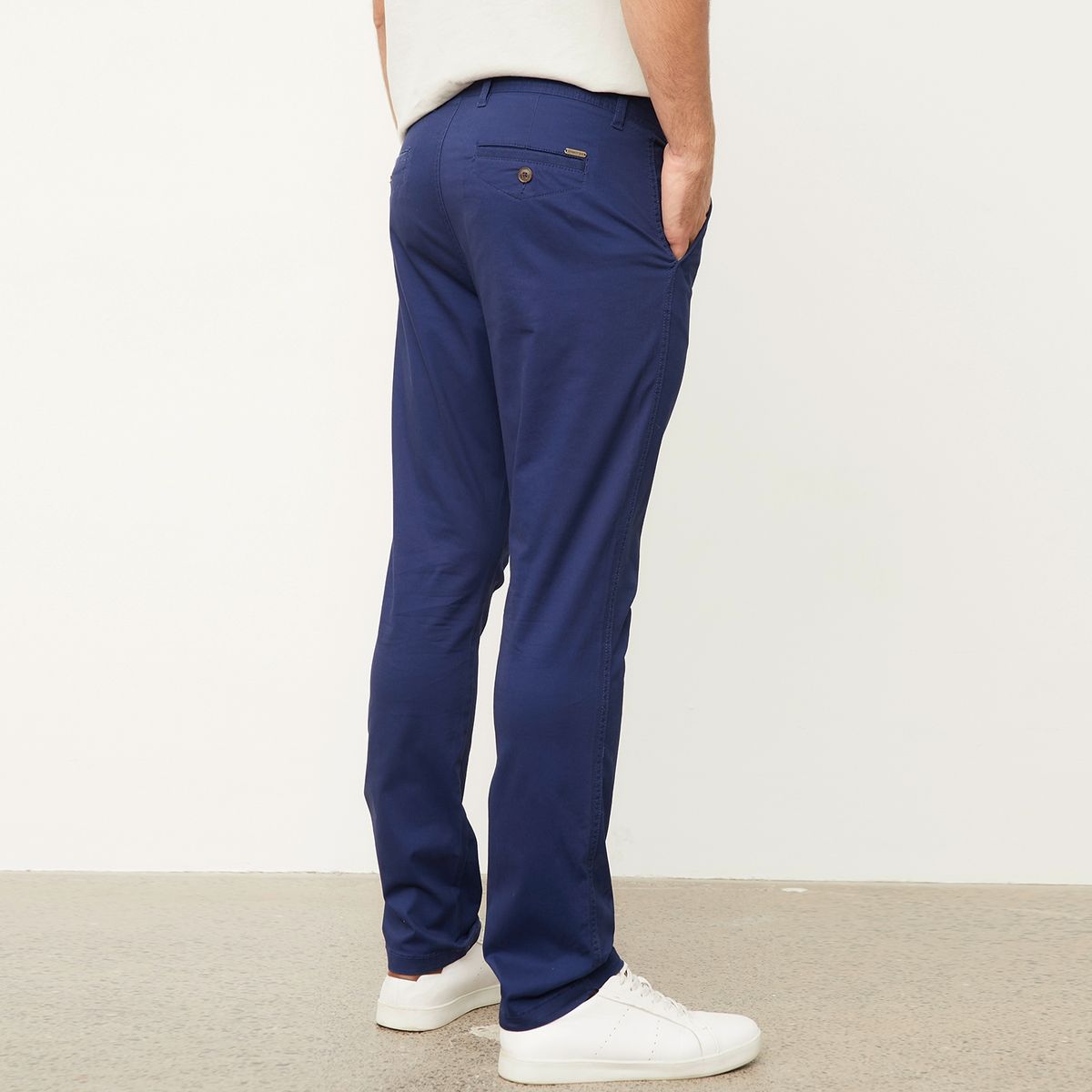 UNIVERSITY CLUB - Pantalón Chino Hombre Recto University club