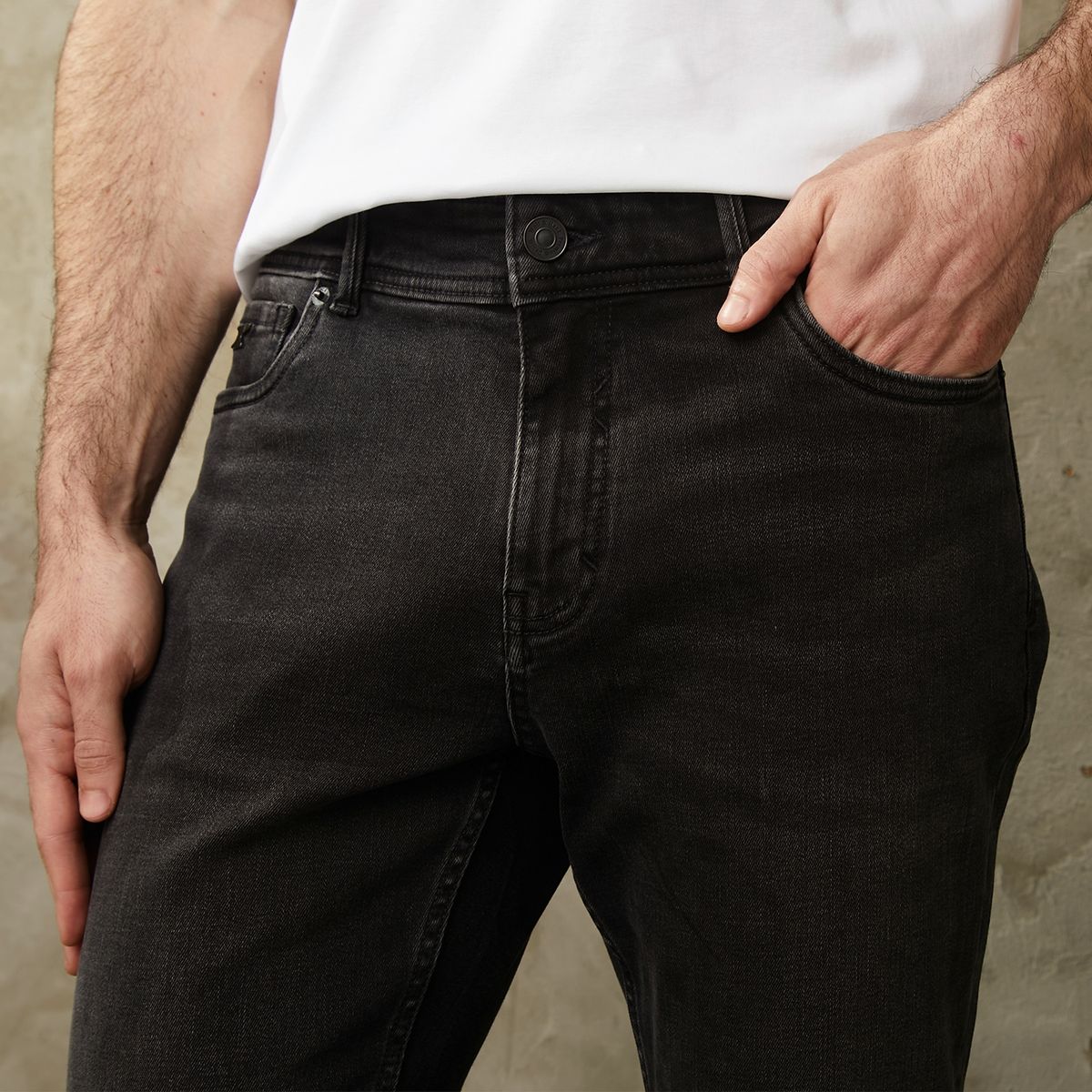 WOLF & HANK - Jean 5 Bolsillos Hombre Slim de Algodón Wolf & Hank