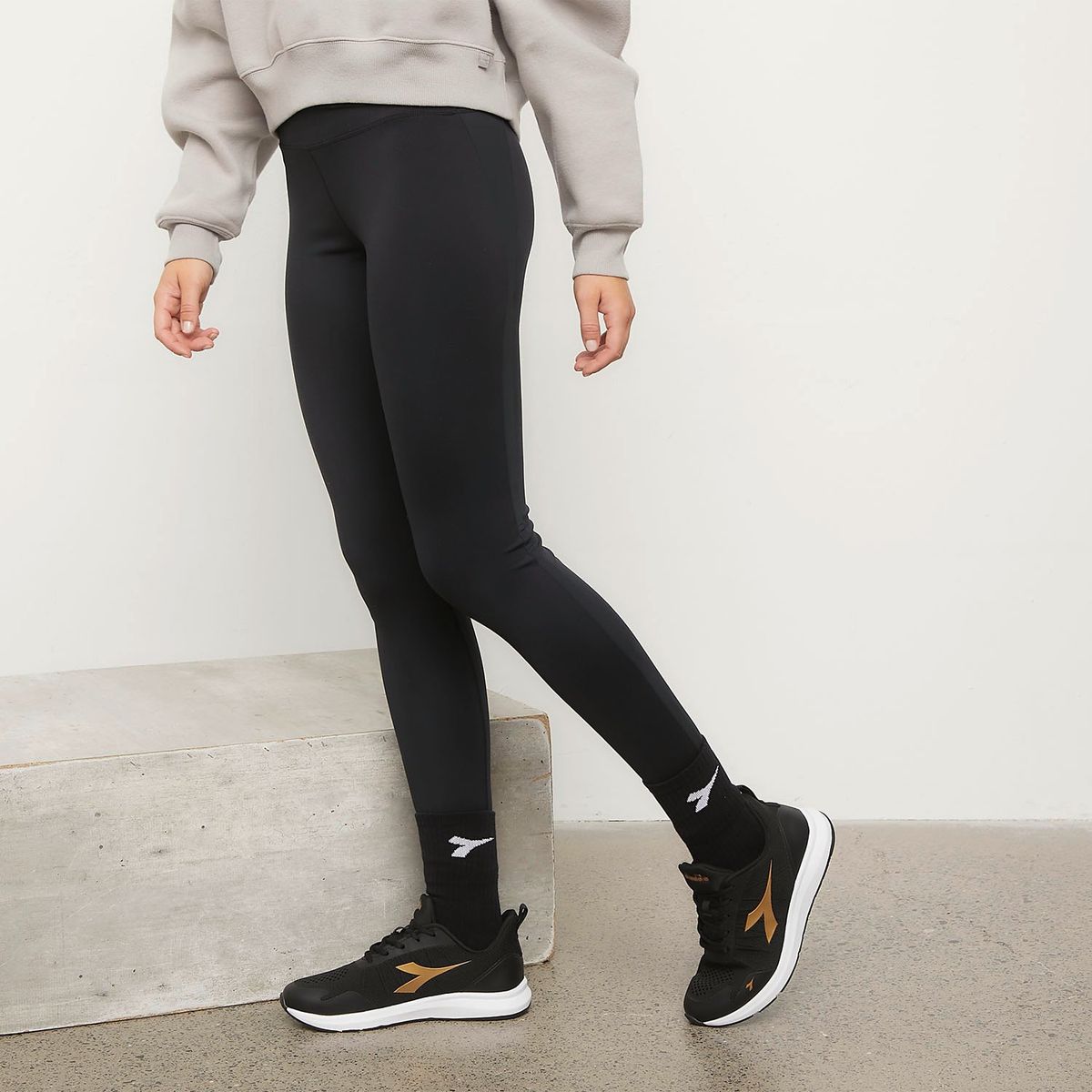 DIADORA - Tenis Diadora para Mujer Running Soluna D