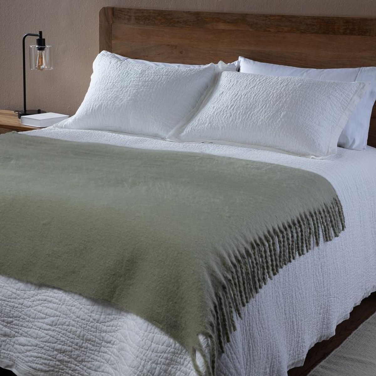 BASEMENT HOME - Edredón Textura Rivo con relleno de Poliéster 105 GSM