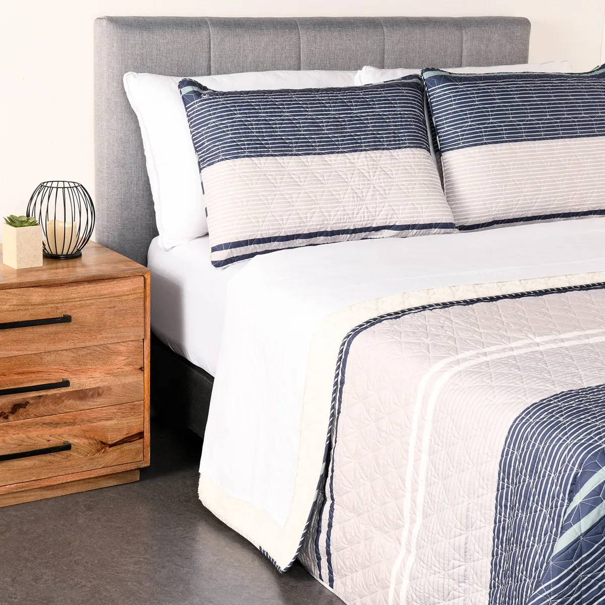 BENETTON - Cubrelecho Ovejero Freddo Doble, Queen y King