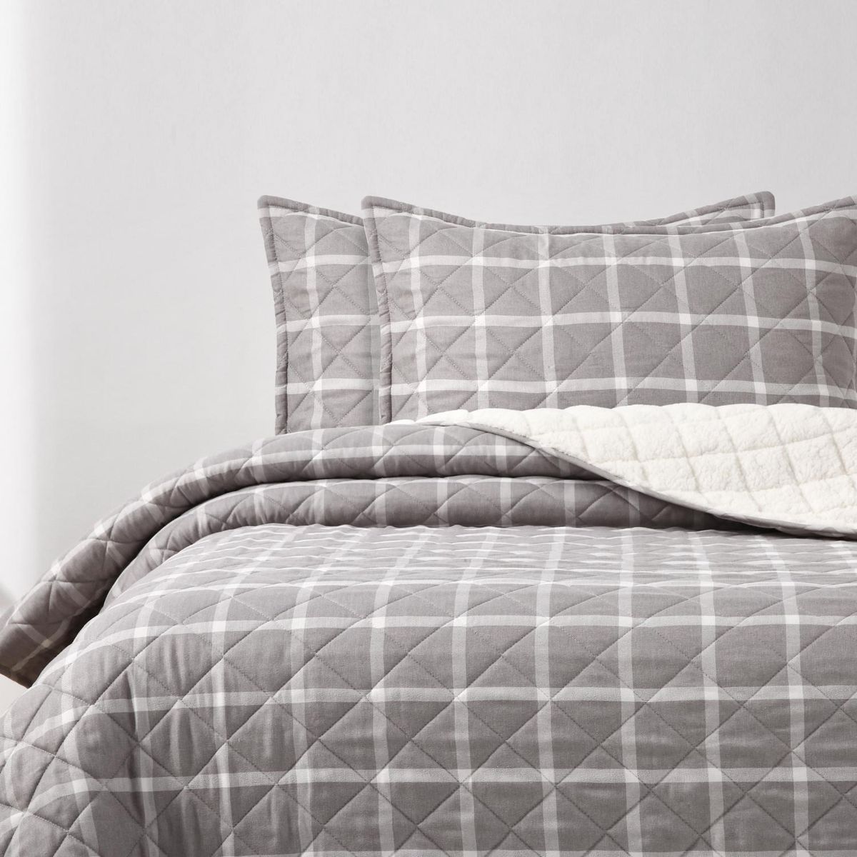 BASEMENT HOME - Cubrelecho Ovejero Wargner Doble, Queen y King