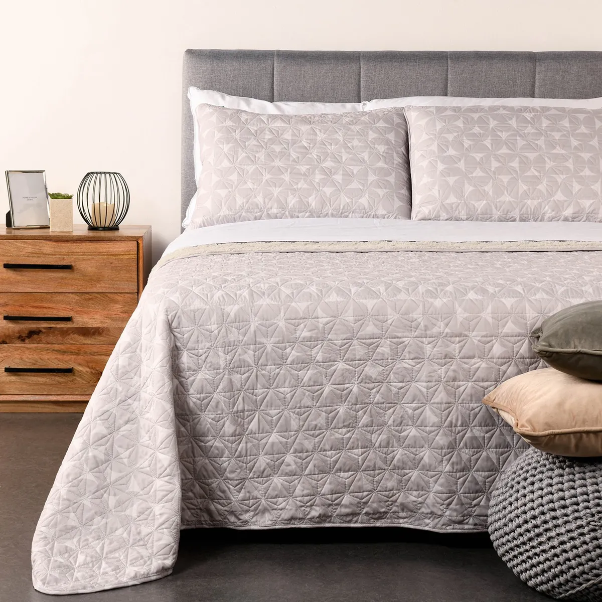 BENETTON - Cubrelecho Ovejero Freddo Doble, Queen y King