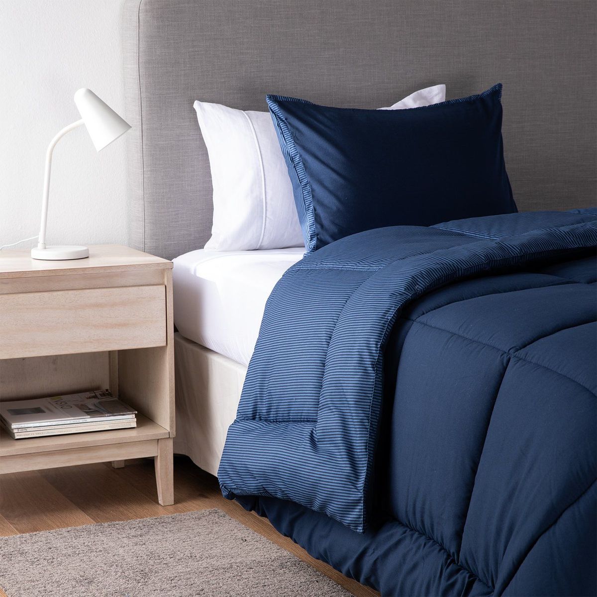 MICA - Edredón Poliéster Bicolor Doble, Queen y King