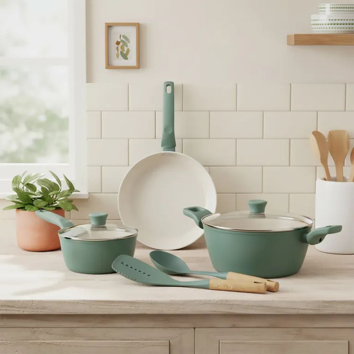 MICA - Juego de ollas antiadherente Mica de Cocina Esencial Aluminio 7 Piezas