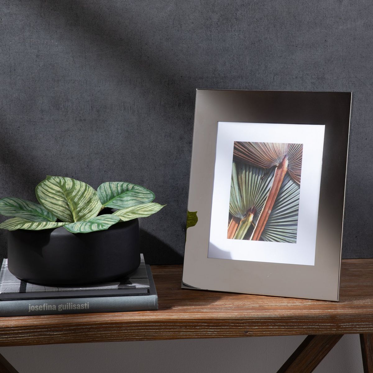 BASEMENT HOME - Portarretrato  MDF