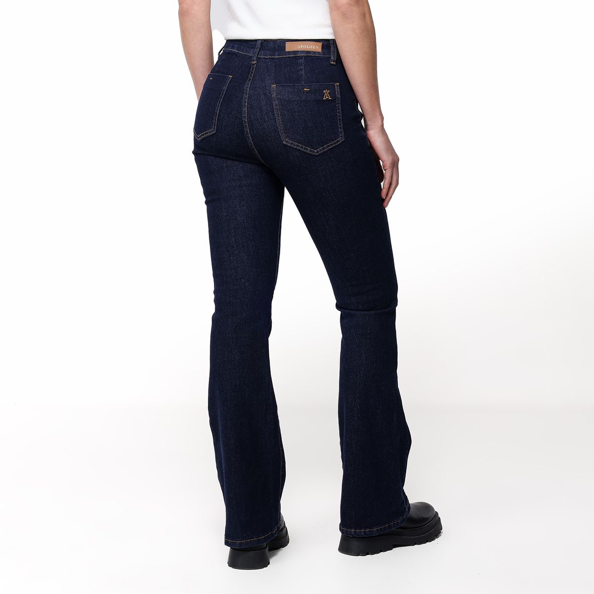 APOLOGY - Jean Flare Mujer Tiro medio APOLOGY