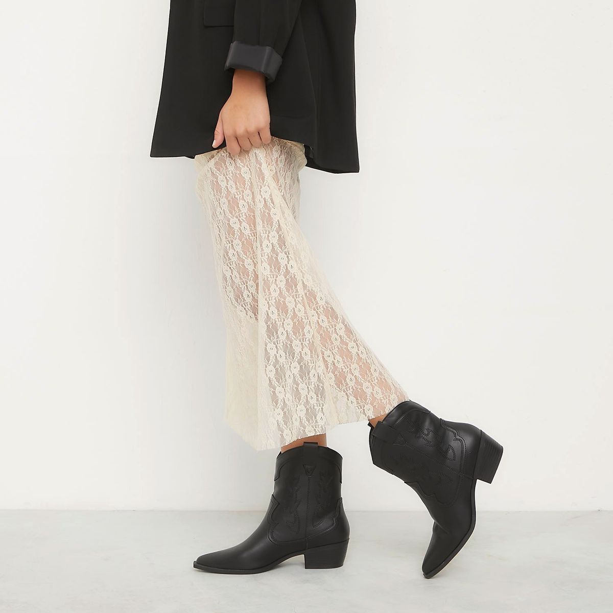 SYBILLA - Botas texanas para Mujer con tacón Cónico Tewesty Sybilla color Negro