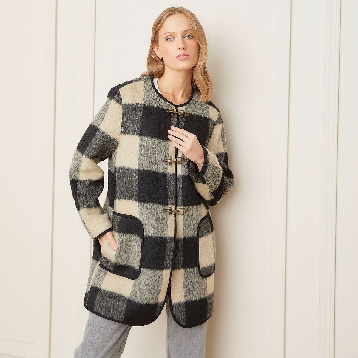 BASEMENT - Abrigo Mujer Basement