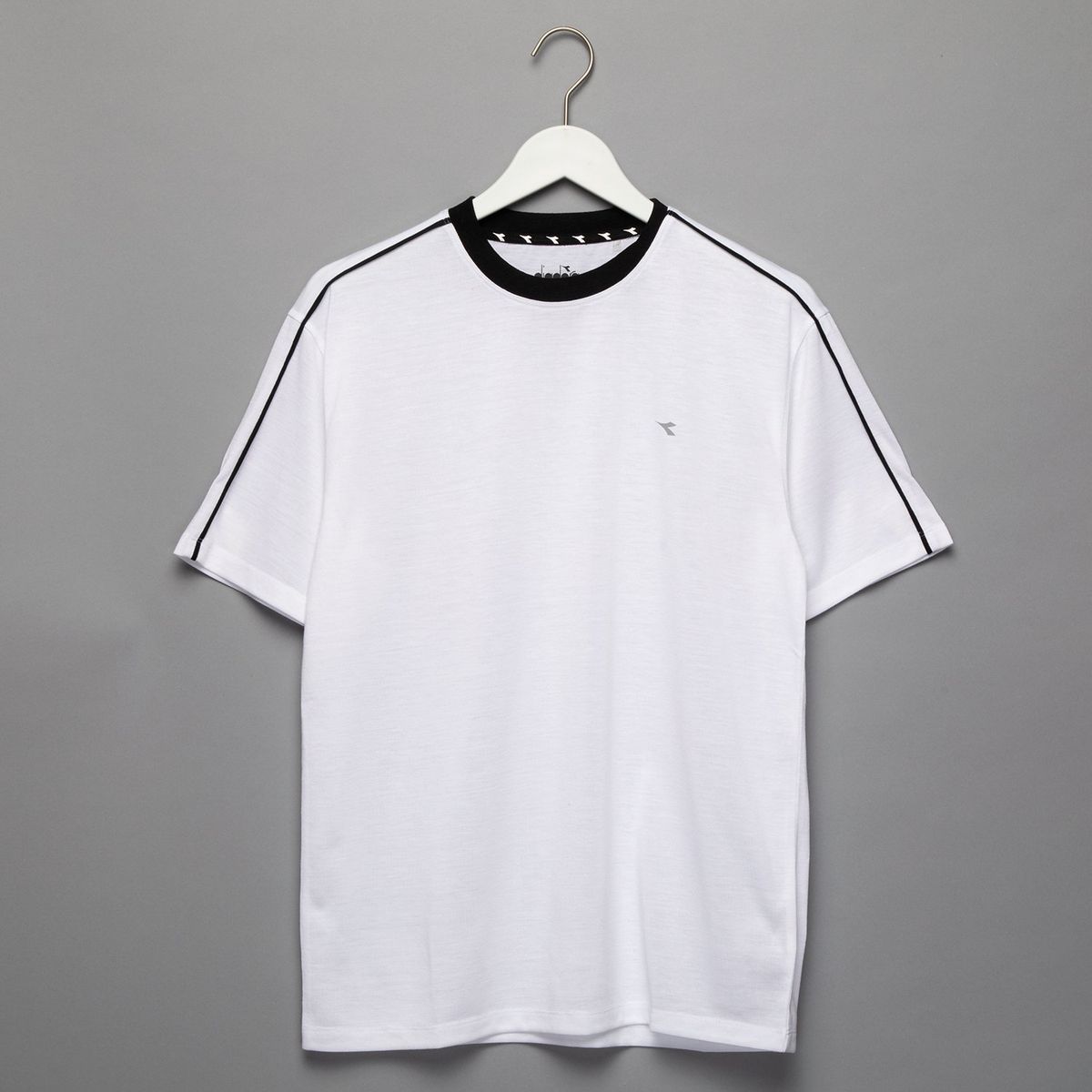 DIADORA - Camiseta Para Niño  con Logo Manga corta Diadora