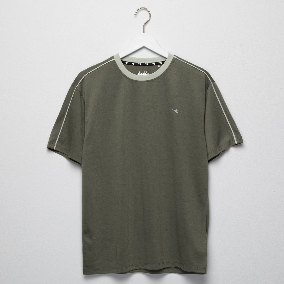 DIADORA - Camiseta Para Niño  con Logo Manga corta Diadora