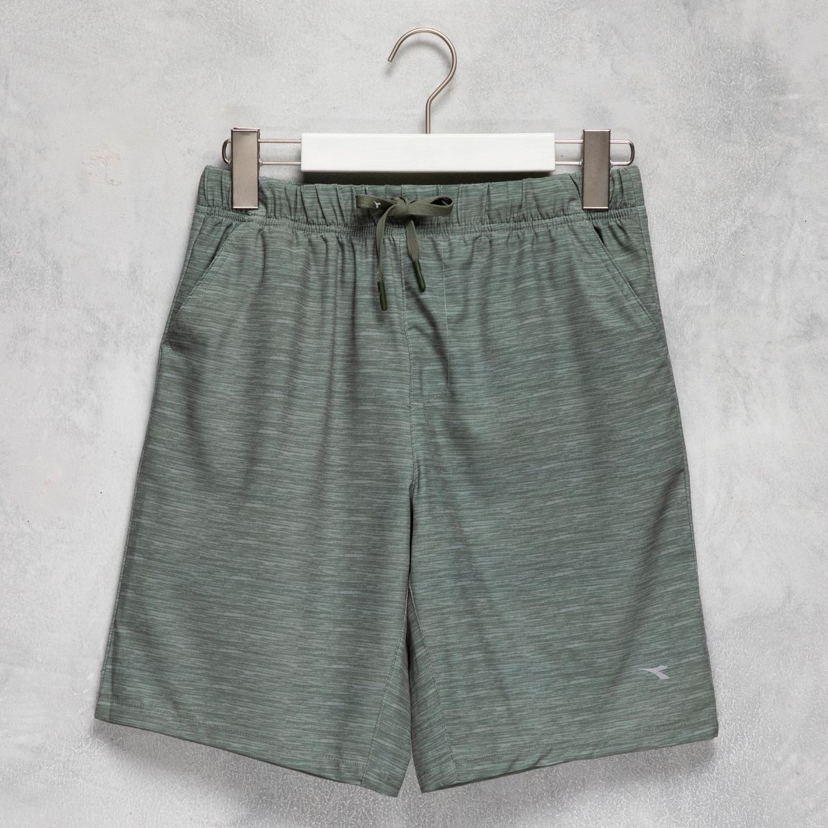 DIADORA - Pantaloneta Cintura elásticada para Niño con Logo Diadora Lifestyle