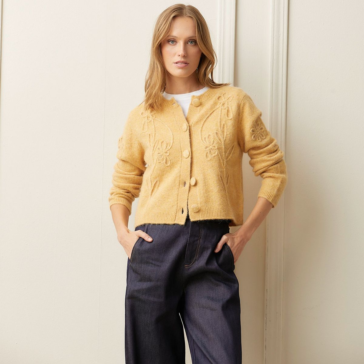 BASEMENT - Cardigan Mujer con Bordado Basement