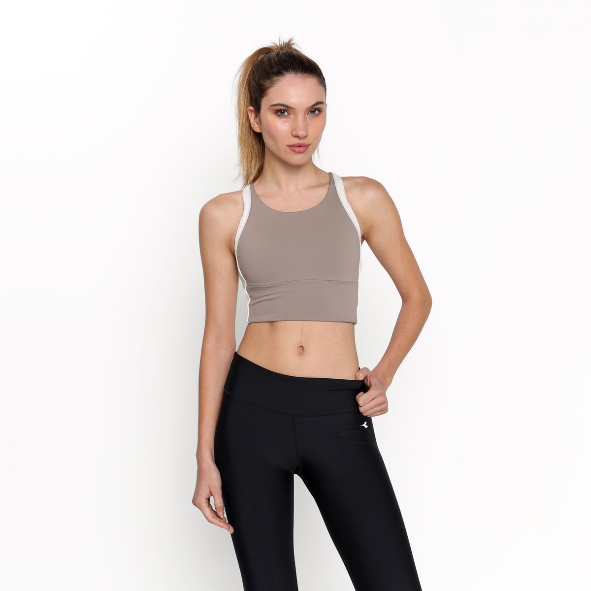 DIADORA - Top Deportivo Diadora Gimnasio y ejercicio 