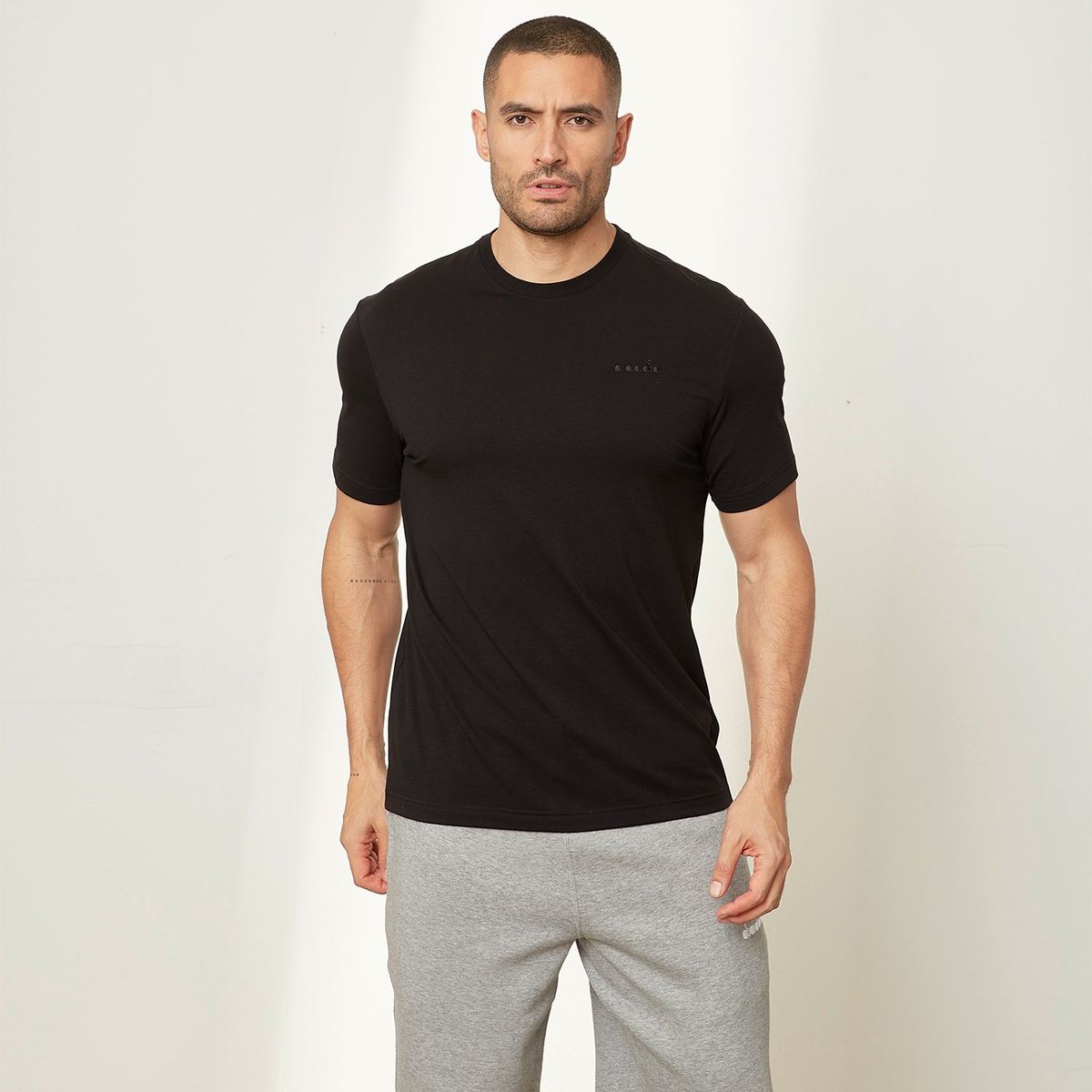 DIADORA - Camiseta deportiva Hombre Manga corta LifeStyle Diadora